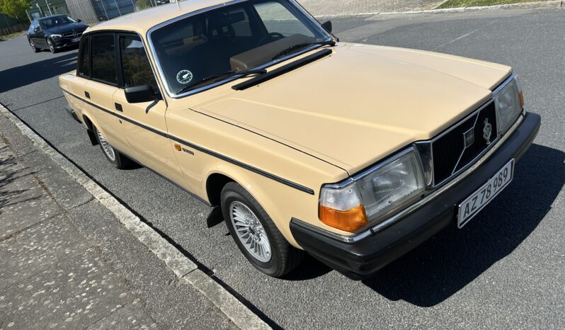 Volvo 200-Serie 240 GL Aut full