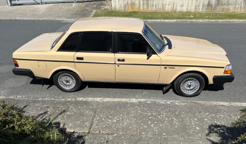 Volvo 200-Serie 240 GL Aut full