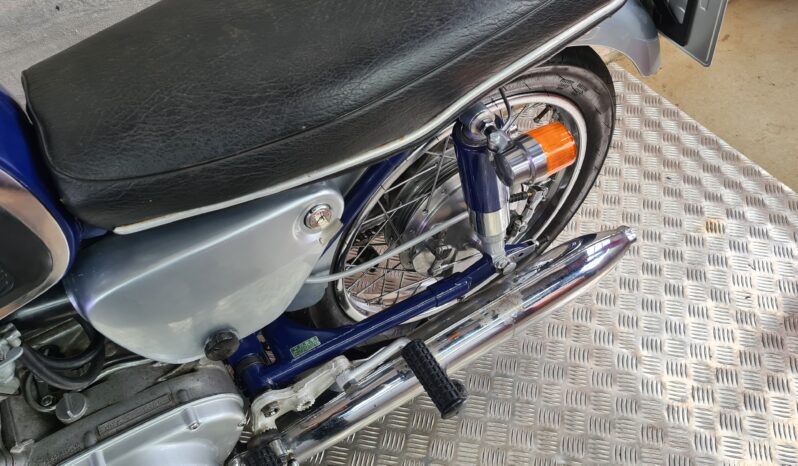 Honda Dream CB 72 250cc Super Sport full
