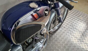Honda Dream CB 72 250cc Super Sport full