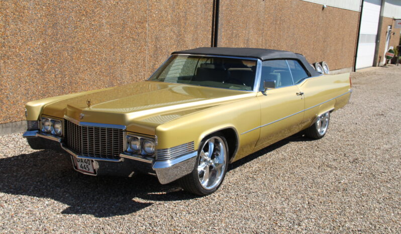 Cadillac DeVille Cab full