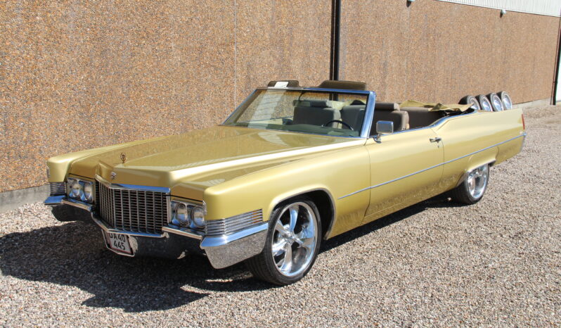 Cadillac DeVille Cab full
