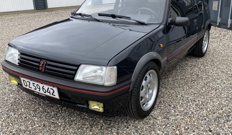 Peugeot 205 Gti 1,9 full