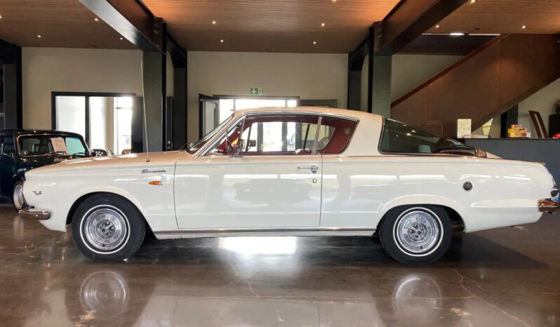 Plymouth Barracuda Valiant full