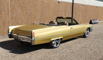 Cadillac DeVille Cab full