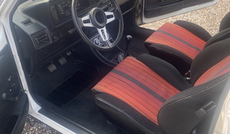 VW Golf 1,8 GTI full
