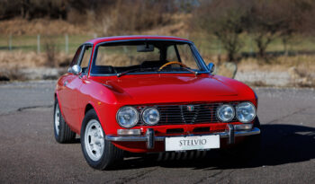 Alfa Romeo 2000 GT Veloce full