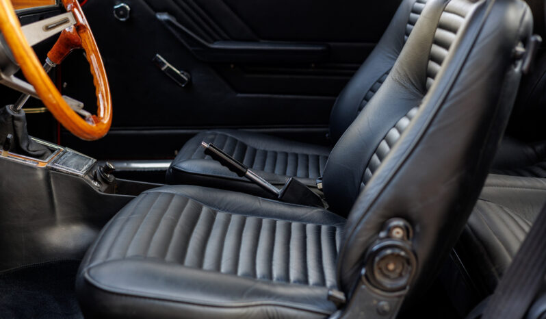 Alfa Romeo 2000 GT Veloce full