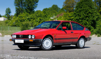 Alfa Romeo GTV GTV6 2,5 full