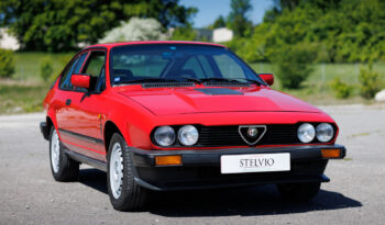 Alfa Romeo GTV GTV6 2,5 full