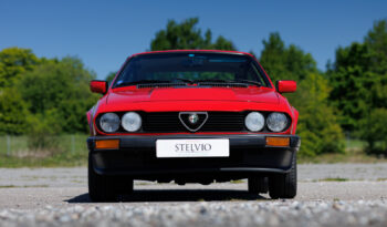 Alfa Romeo GTV GTV6 2,5 full