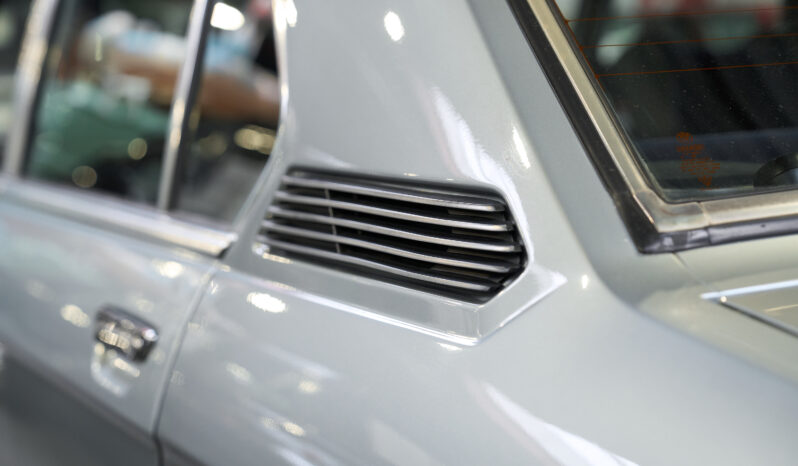 BMW 5-serie E12 528i Aut full