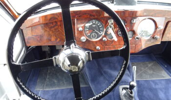 Jaguar XK 120 FHC full