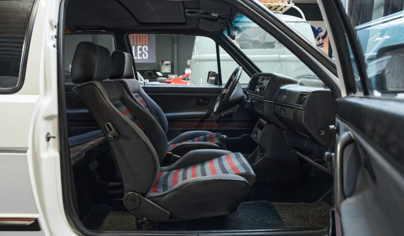 VW Golf GTI 1,8 8V full