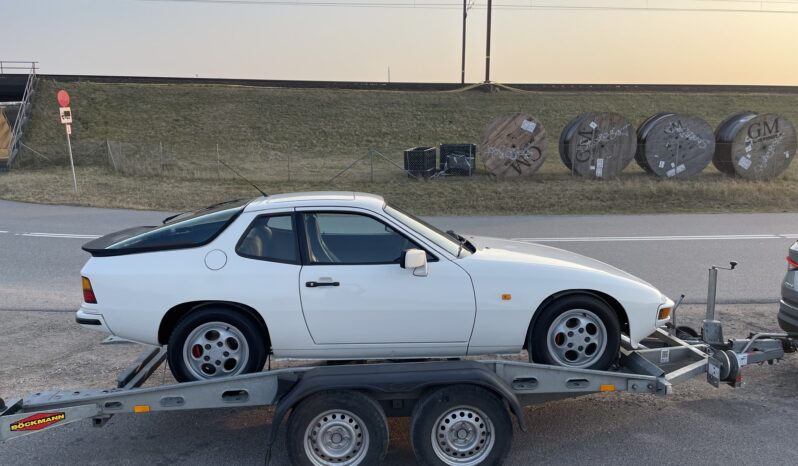 Porsche 924 s full