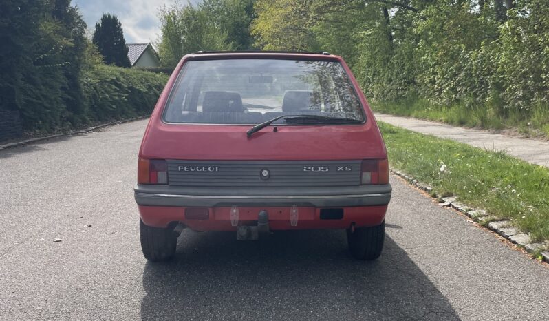 Peugeot 205 XS full