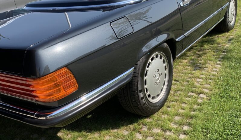 Mercedes-Benz SL-Klasse (R107) 500SL full