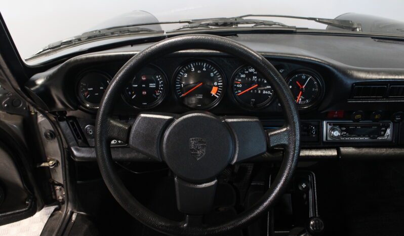 Porsche 911 930 3,0 S/C Coupe full