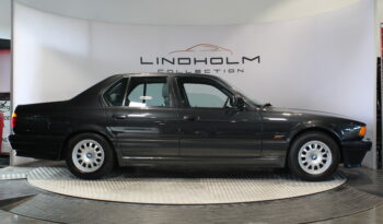 BMW 7-serie E32 750i v12 full