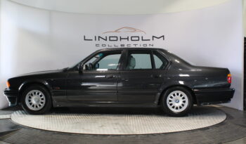 BMW 7-serie E32 750i v12 full