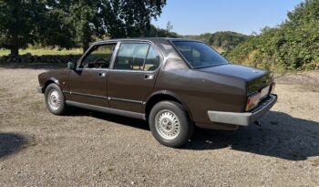 Alfa Romeo Alfetta 2000 full