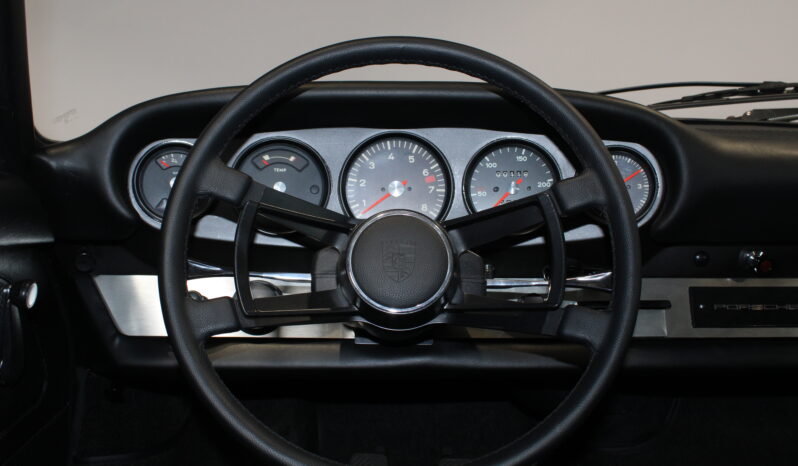Porsche 911 2,0 T coupe full
