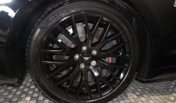 Ford Mustang 5,0 GT Fastback full