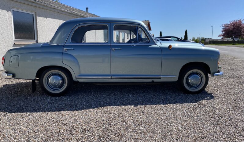 Mercedes-Benz 190 (type 201) 1,9L full