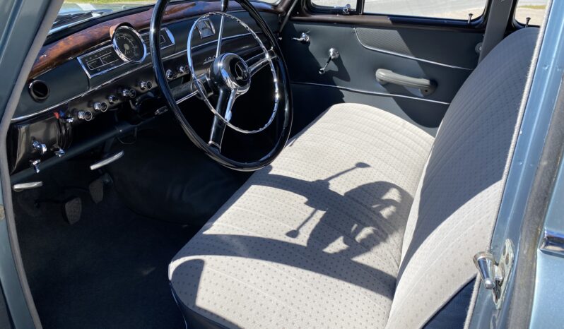 Mercedes-Benz 190 (type 201) 1,9L full