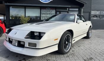 Chevrolet Camaro IROC-z full