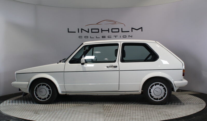 VW Golf GTI “Pirelli” full