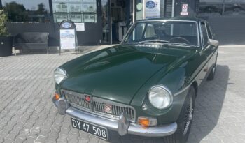 MG MGB 1,3 GT Coupe full