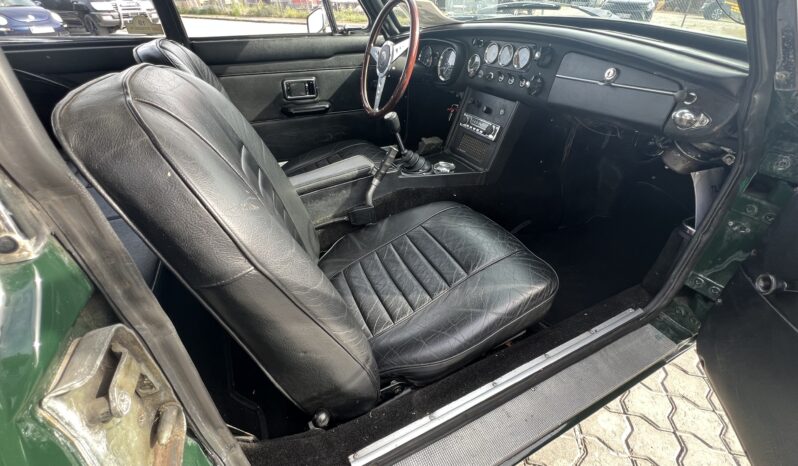 MG MGB 1,3 GT Coupe full
