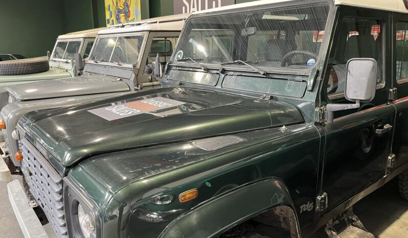 Land Rover Defender Defender 110“ 2,5 TDS 4×4 122 HK full