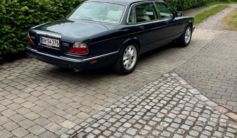 Daimler Øvrige V8 LWB aut. full