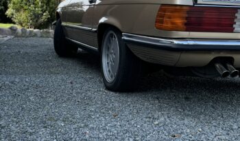 Mercedes-Benz SL-Klasse (R107) 500 full