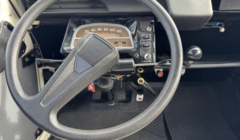Citroën 2CV 0,6 full
