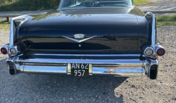 Cadillac Coupé DeVille 2 Door HT full