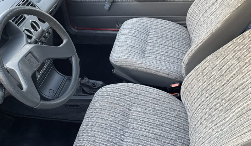Peugeot 205 XR full