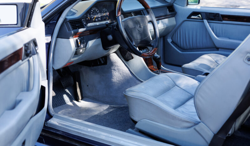 Mercedes-Benz E-Klasse (W124) E220 2,2 Cabriolet full