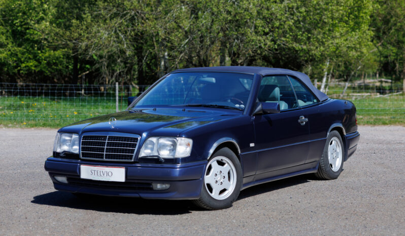 Mercedes-Benz E-Klasse (W124) E220 2,2 Cabriolet full