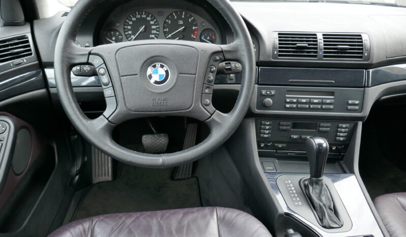 BMW 5-serie E39 523IA full