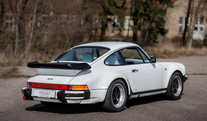Porsche 911 930 Turbo 3,3 Liter full