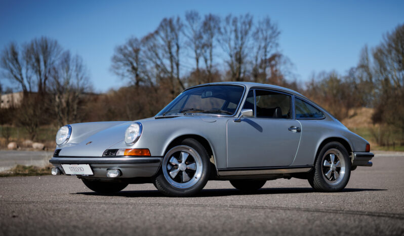 Porsche 911 2,4T Coupe full