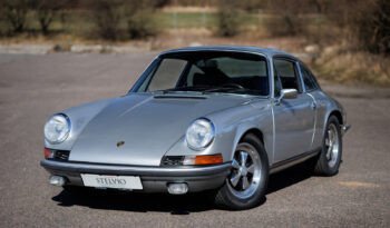 Porsche 911 2,4T Coupe full