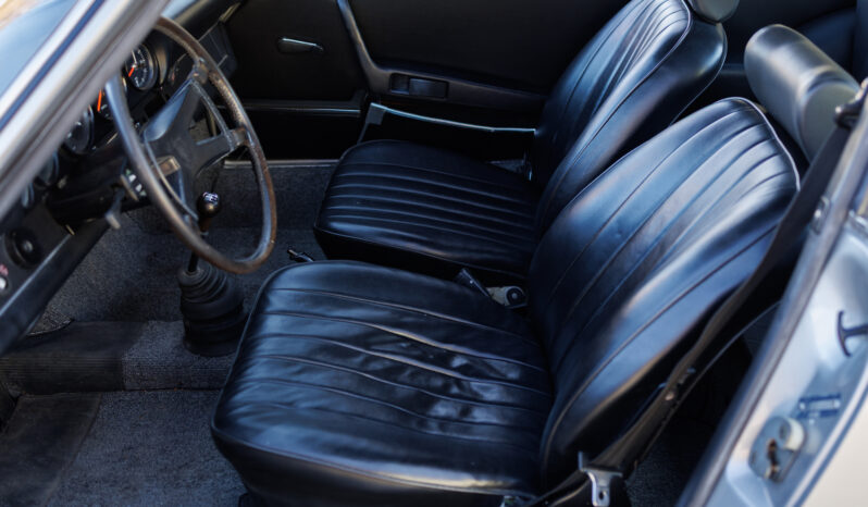 Porsche 911 2,4T Coupe full