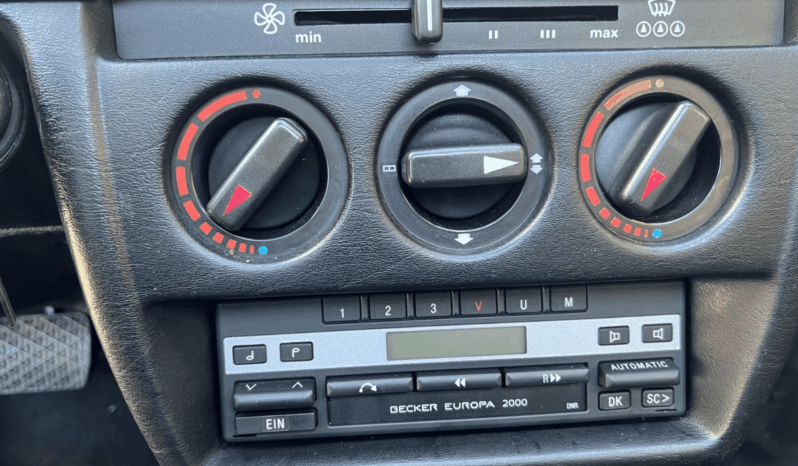 Mercedes-Benz E-Klasse (W124) 190 E 1,8 full