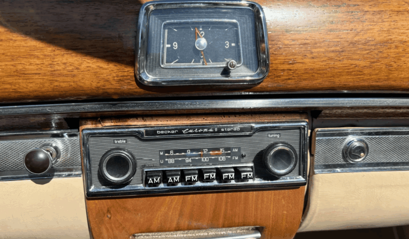 Mercedes-Benz 220 SE (W128) cabriolet full