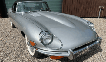 Jaguar E-Type 4,2 Roadster full