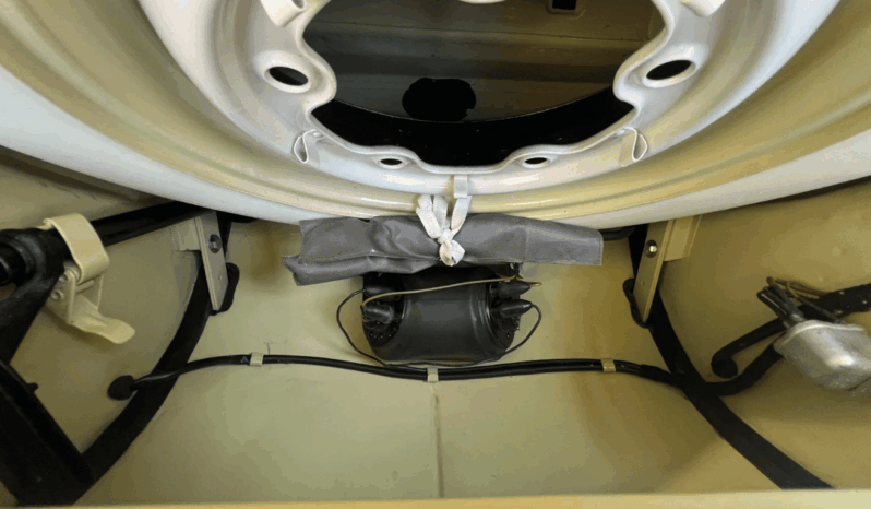 VW Karmann-Ghia 1,2 Coupe full